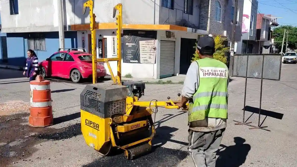 Gobierno de la Ciudad avanza con más de 197 mil baches tapados