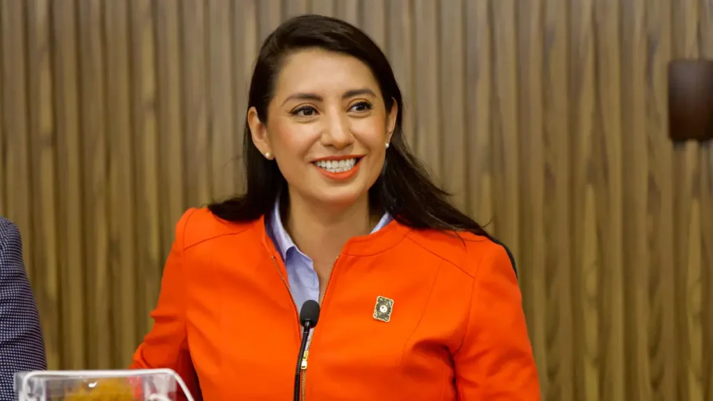 Promueve diputada Angélica Alvarado el Festival de la Luz y de la Vida de Chignahuapan