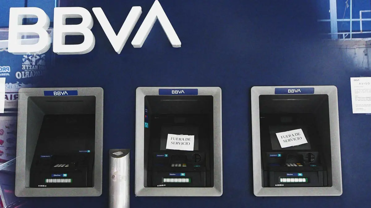 Asaltan a cuentahabiente en BBVA de Central de Abasto Puebla; le roban 140 mil pesos