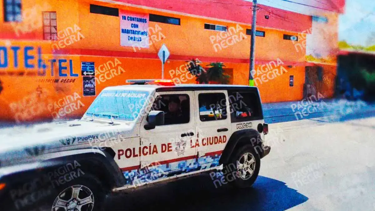 Mujer fallece dentro de un motel en Bosques de Manzanilla, Puebla; investigan causa de muerte