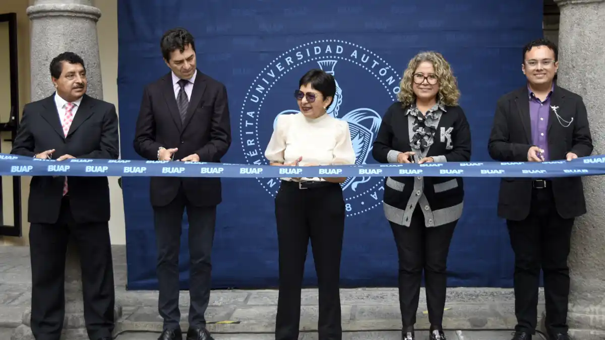Se inaugura en la BUAP la exposición “San Jerónimo, emblema de la Psicología en Puebla”