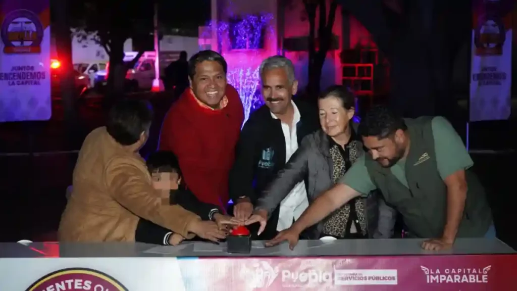 Inaugura Gobierno de la Ciudad revitalización de la fuente del parque Enrique Benítez