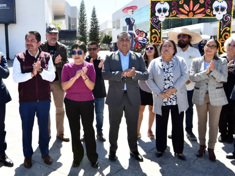 Entrega BUAP 60 toneladas de víveres al Sistema DIF estatal para población damnificada