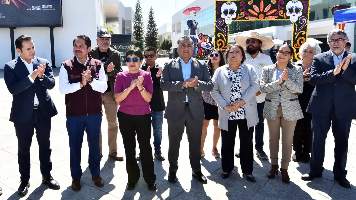 Entrega BUAP 60 toneladas de víveres al Sistema DIF estatal para población damnificada