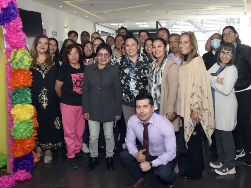 Los universitarios rinden homenaje a los muertos