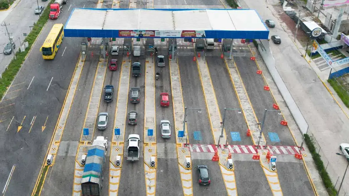 Con reubicación de la caseta de Atlixco, ampliarán vialidad a 20 carriles