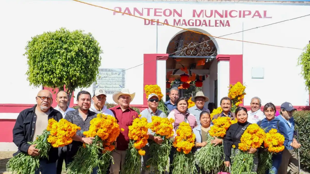 Entrega Gobierno de Tonantzin Fernández flores en panteones municipales