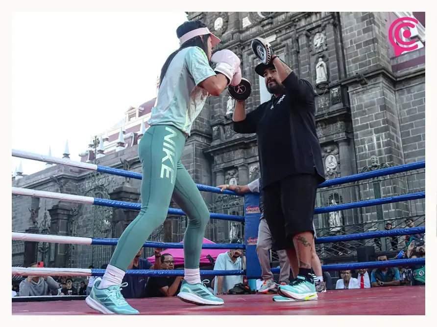 Gabriela “La Bonita” Sánchez realiza entrenamiento público previo a duelo con Tamara Demarco en Puebla