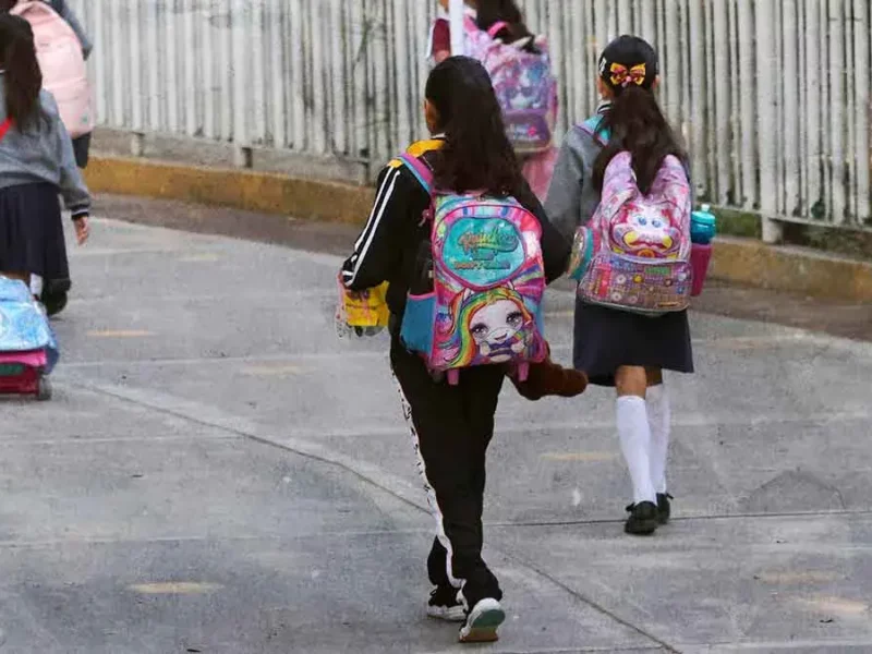 ¿Habrá suspensión de clases en Puebla este 10 de noviembre?