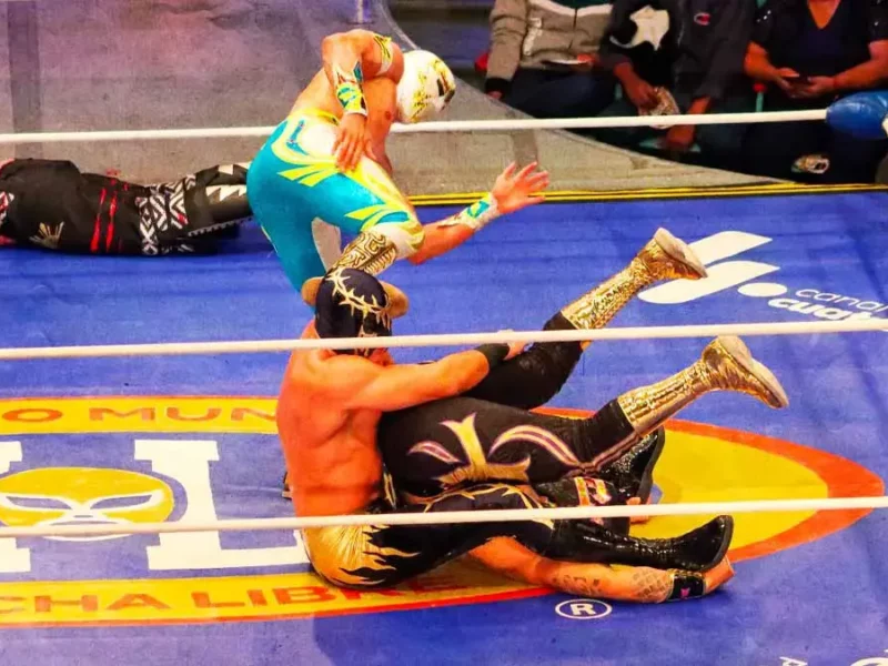 Soberano Jr. brilla en su regreso con combates memorables en la Arena Puebla