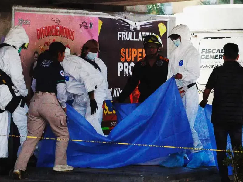 Hallan sin vida a un hombre dentro de coladera del puente de La Noria, Puebla