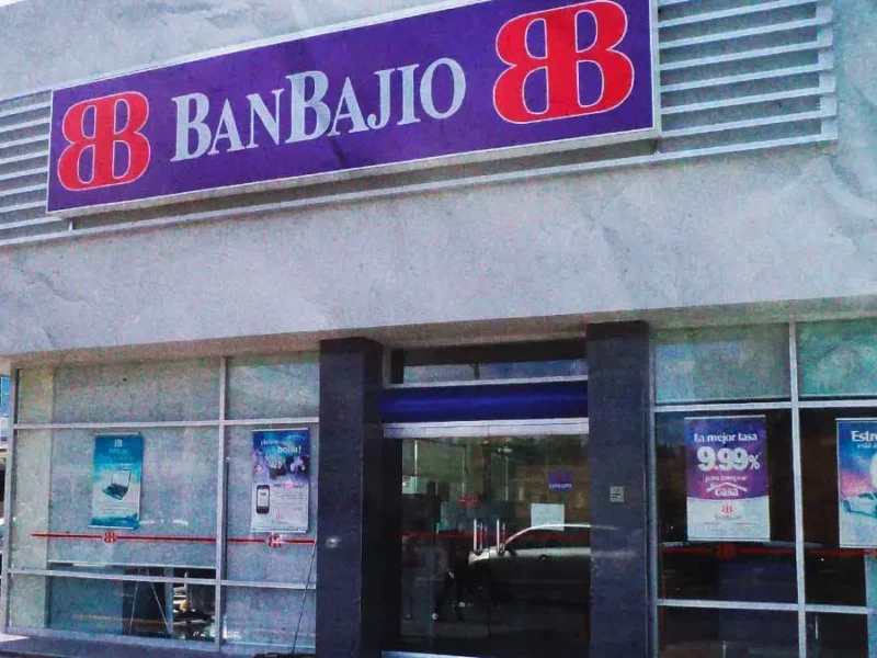 Cuentahabiente de BanBajío es asaltado en Plaza Mazaryk, Cholula; le roban 63 mil pesos