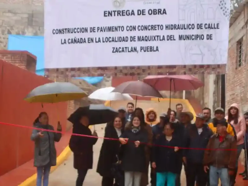 Calle “La Cañada” transformará la vida de vecinas y vecinos de Maquixtla