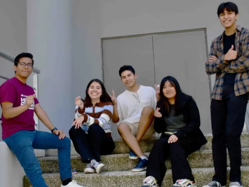 Estudiantes BUAP ganan primer lugar en el Hackathon 2025