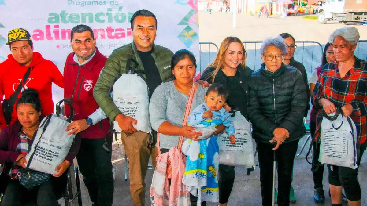 Shamy Spezia encabeza entrega de apoyos alimentarios a población vulnerable en Huejotzingo