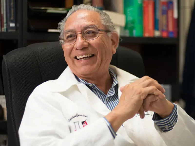 En la BUAP rinden homenaje al doctor Jesús Sandoval Ramírez