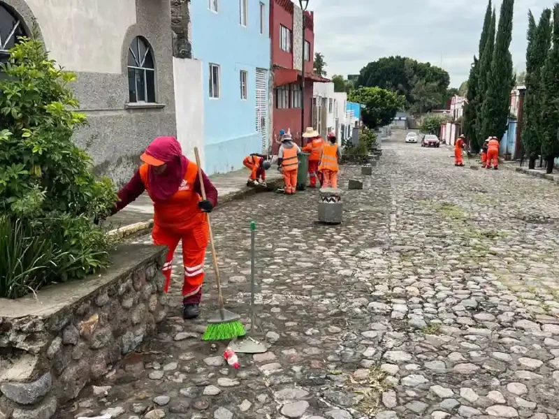 Refuerza Gobierno de la Ciudad programa "Limpiando bien y a la primera"