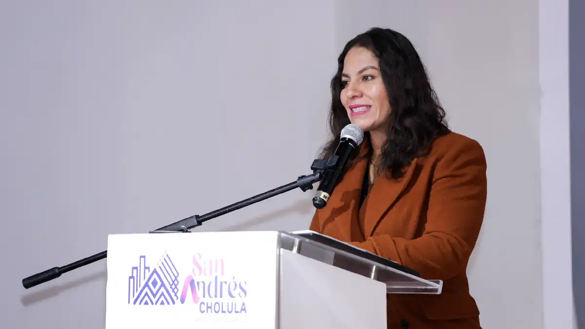 Fortalece Lupita Cuautle vínculo entre identidad cultural y académica en San Andrés Cholula
