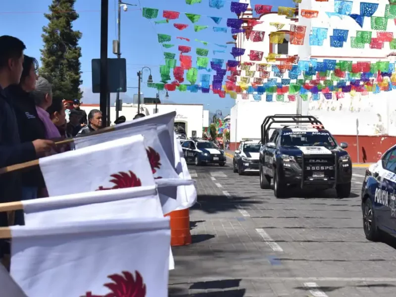 Tonantzin Fernández encabeza banderazo del Operativo “Buen Fin 2025” en San Pedro Cholula