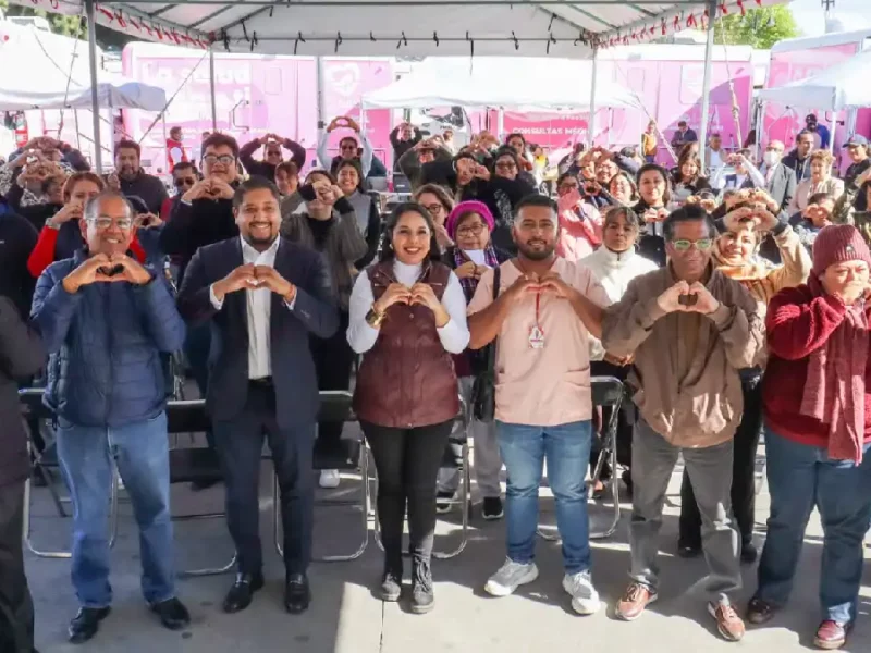 Más de mil cholultecas atendidos durante la Caravana de la Mujer