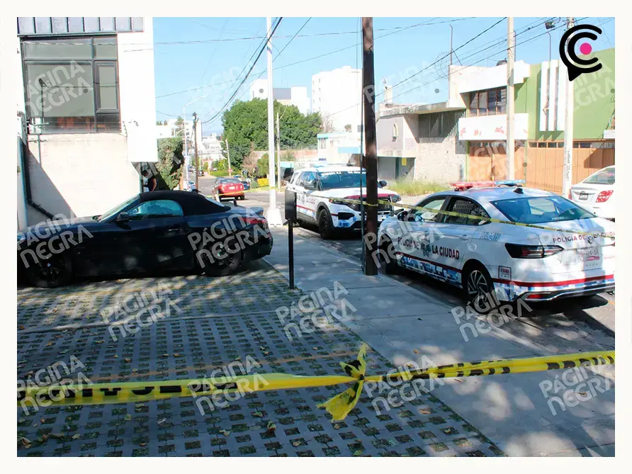 Balean a cuentahabiente de BBVA para robarle 200 mil que acababa de retirar en Puebla