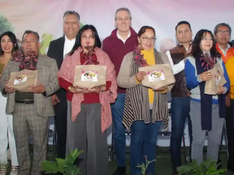Presenta Pepe Chedraui el programa de huertos escolares “Manos a la Tierra”