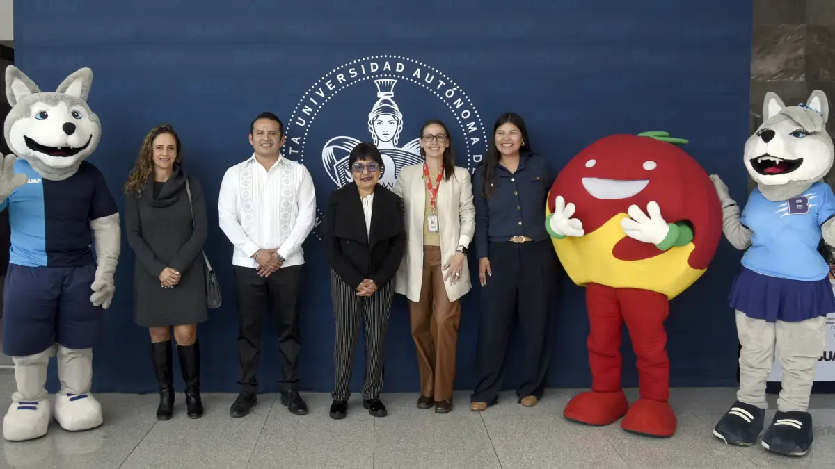 La BUAP inicia la campaña "Échale los kilos, donación de arroz y frijol 2025"