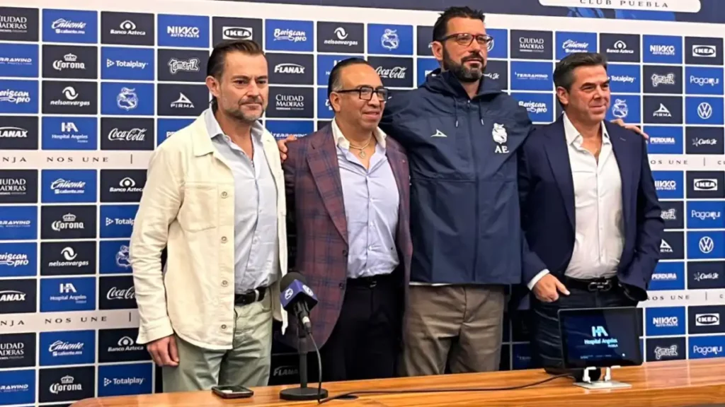 Club Puebla realizó la presentación oficial de Albert Espigares como su nuevo Director Técnico