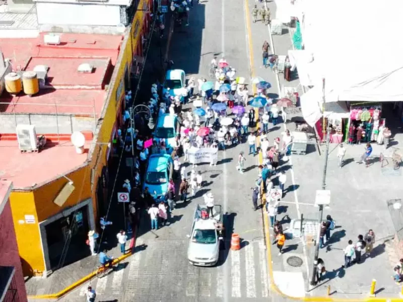 Fracasa manifestación en San Pedro Cholula convocada por Roxana Luna y Alejandro Oaxaca