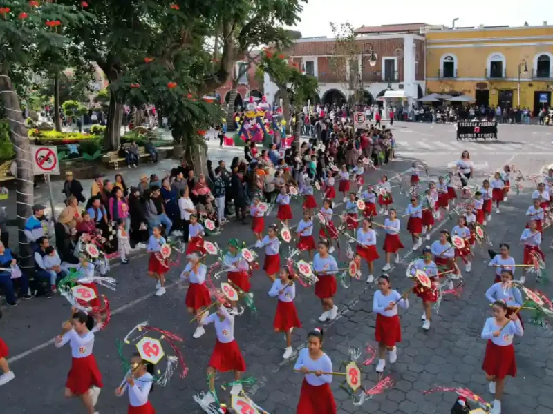 Ariadna Ayala invita al desfile del Aniversario de la Revolución Mexicana en Atlixco