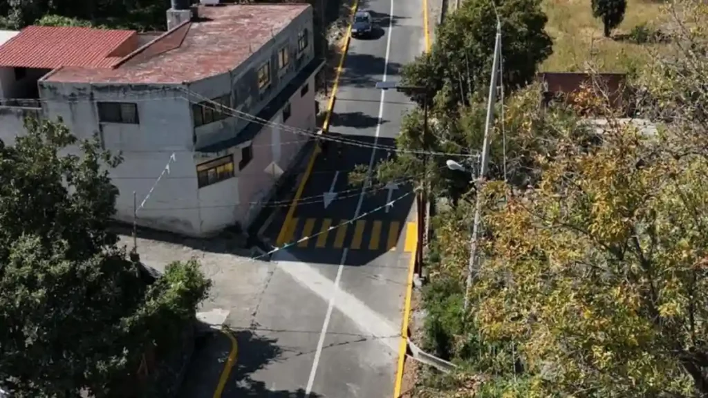 Ariadna Ayala entrega obra con sentido social en La Magdalena Axocopan