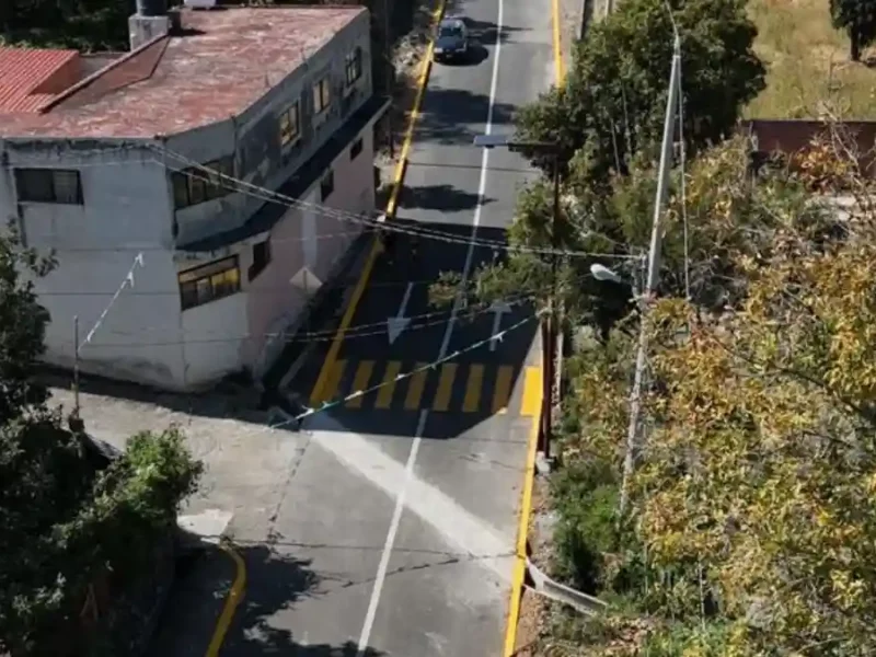 Ariadna Ayala entrega obra con sentido social en La Magdalena Axocopan