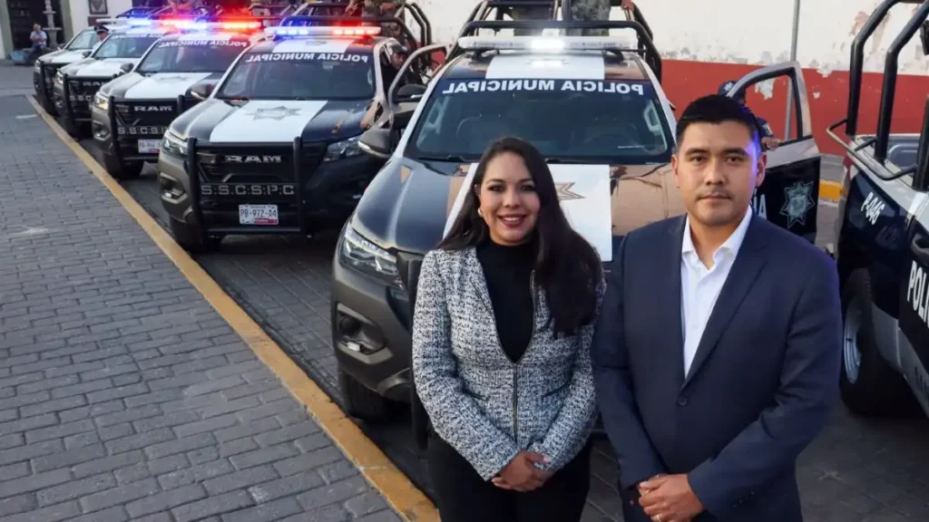 Tonantzin Fernández refrenda su compromiso con la seguridad con la entrega de nuevas patrullas