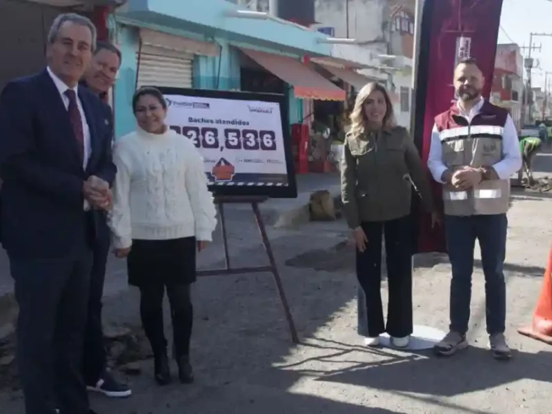 Con inversión histórica, Gobierno de la Ciudad atiende más de 200 mil baches en la capital