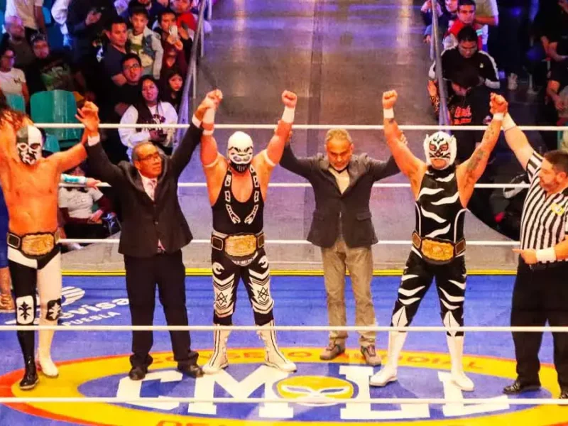 Función especial de AEW sacude la Arena Puebla  