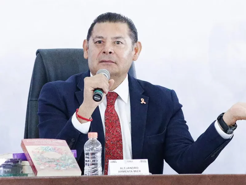 Alejandro Armenta instruye atender falta de traductores certificados de náhuatl en Fiscalía de Huauchinango