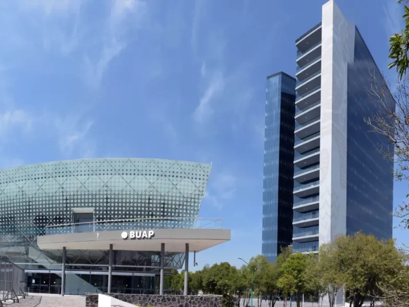 Cumple la BUAP 69 años de autonomía universitaria