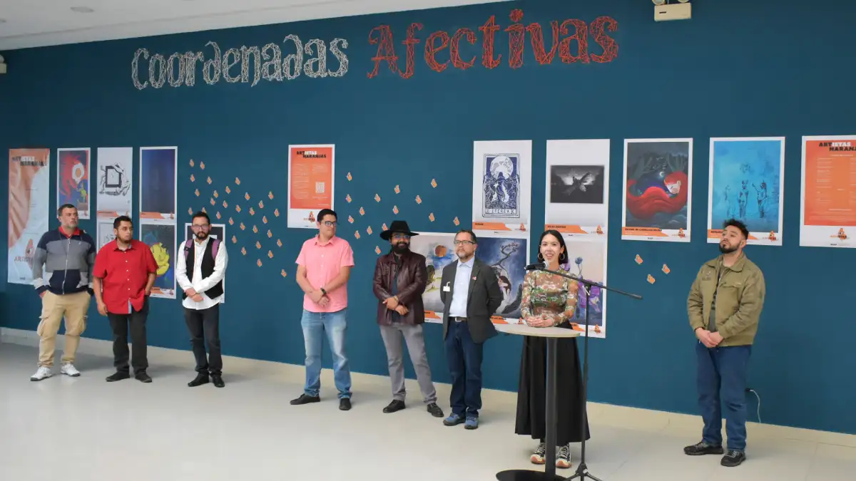Se inaugura la exposición “Artistas Naranjas” en la Biblioteca Central Universitaria