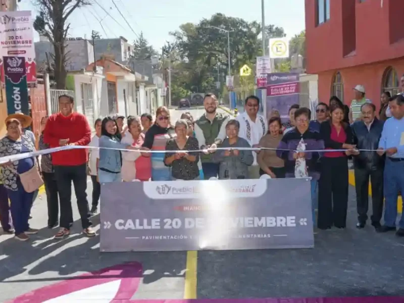 Entrega Gobierno de la Ciudad trabajos de pavimentación en la Junta Auxiliar de San Pablo Xochimehuacán
