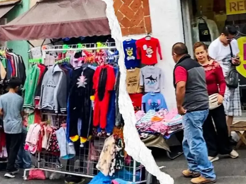 Ambulantaje desborda Centro Histórico de Puebla durante temporada navideña; invade parquímetros y banquetas