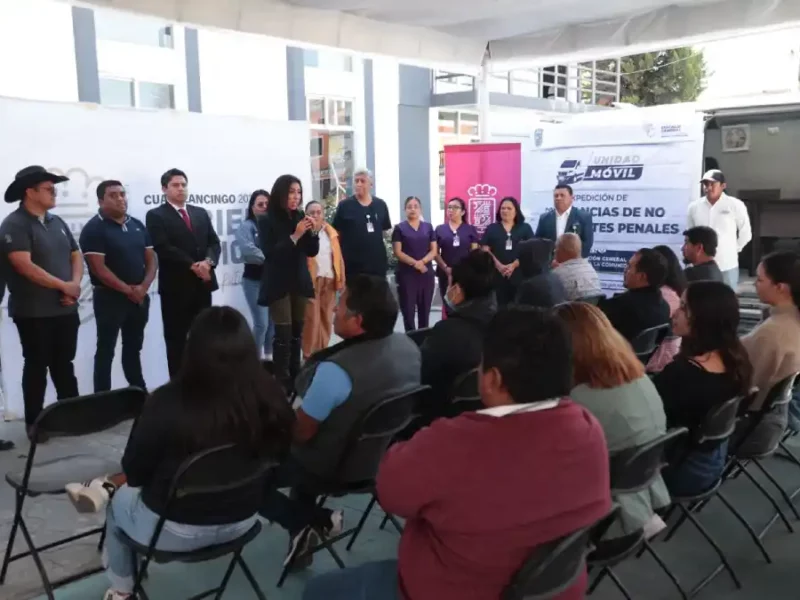 Diputada Norma Pimentel acerca servicios a la población de Sanctórum