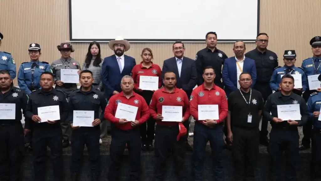Expresa Pavel Gaspar su gratitud y reconocimiento a la labor de policías