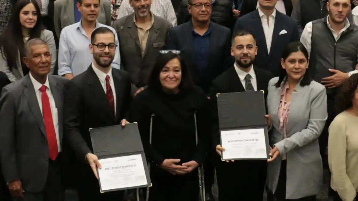 Congreso del Estado rinde homenaje póstumo a Salomón Elías Jauli Dávila