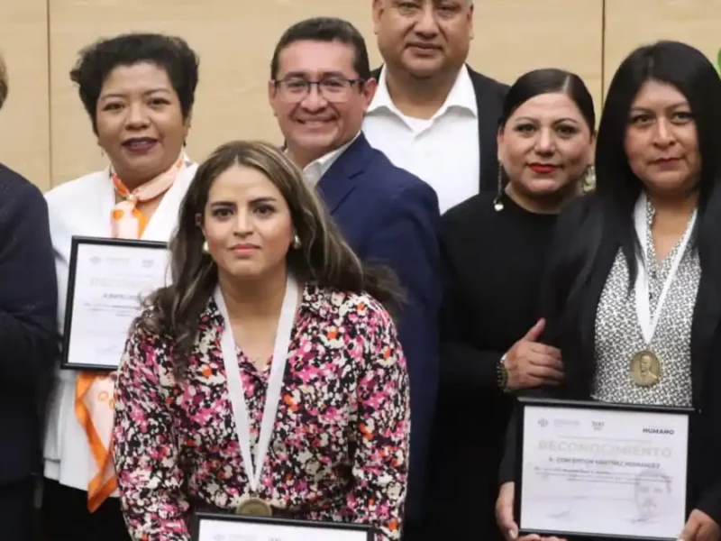 Congreso del Estado entrega la Medalla al Mérito Docente Juan C. Bonilla