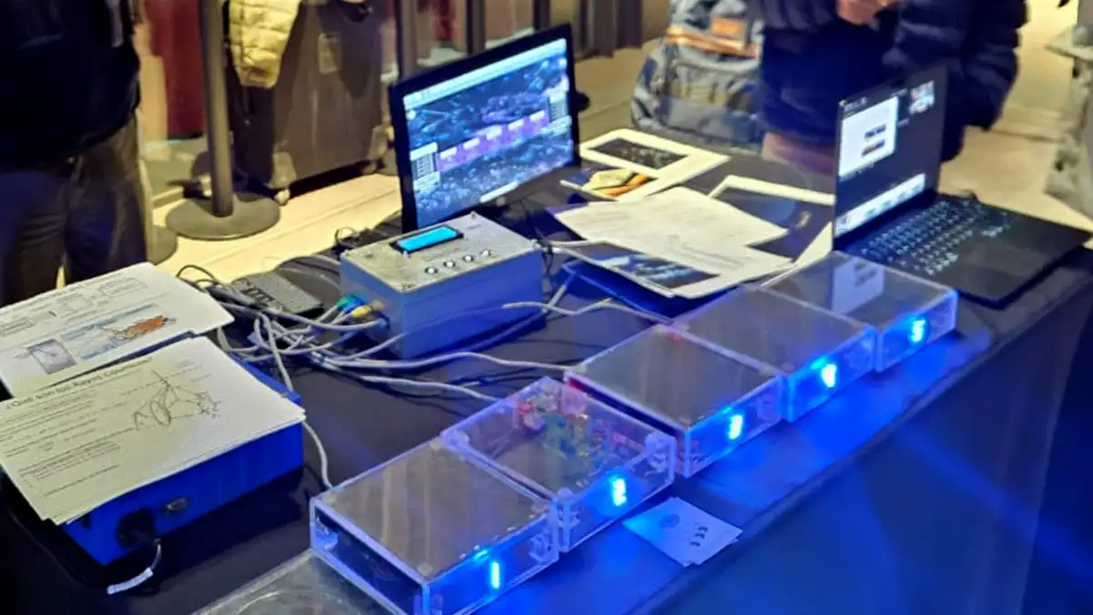 Ciencia y arte se combinan en el Piano Cósmico para acercar la Física de Partículas