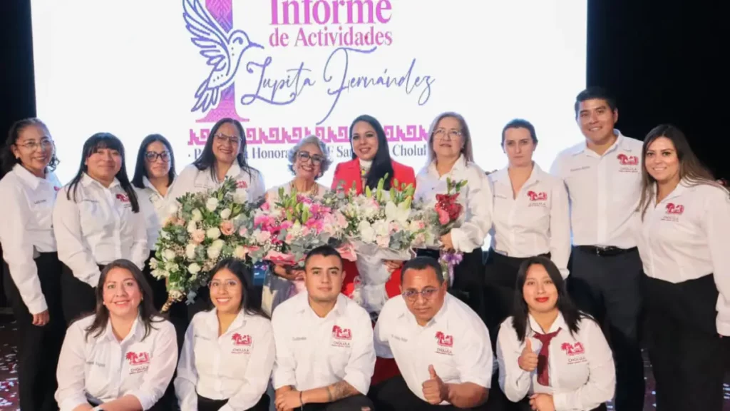 Rinde Lupita Fernández su primer informe de labores al frente del DIF Municipal de San Pedro Cholula