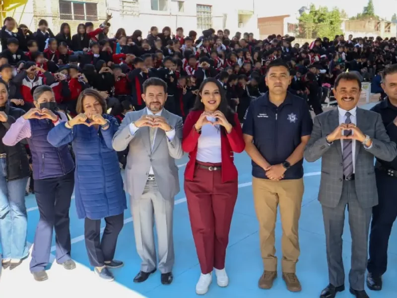 Tonantzin Fernández encabeza acciones para prevenir la violencia en escuelas de San Pedro Cholula