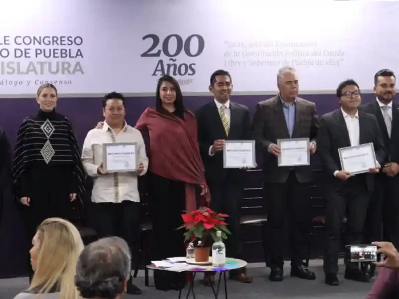 Entrega Congreso del Estado Galardones y Reconocimientos al Mérito Turístico, a figuras clave del sector