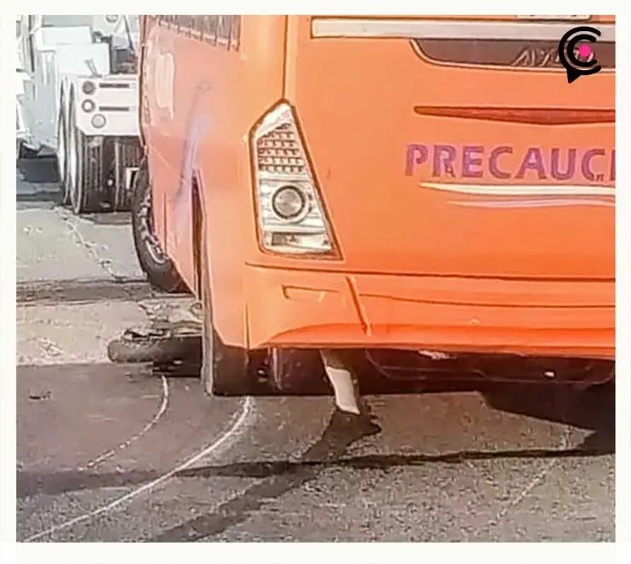 Motociclista murió arrollado por autobús del transporte público en Huejotzingo, Puebla