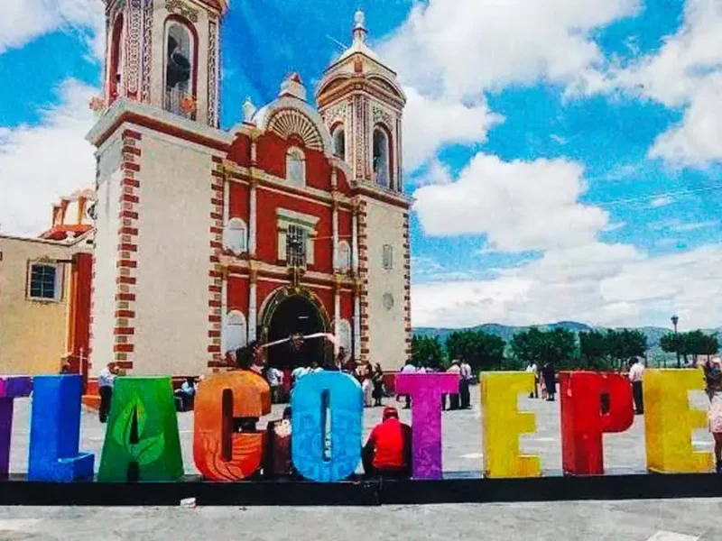 Esposo muere apuñalado en Tlacotepec, Puebla; amante detenido en Tehuacán